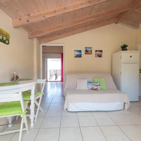 Prázdninový dům Glorious Sunset & Sea View Loft Mariastella 6 *